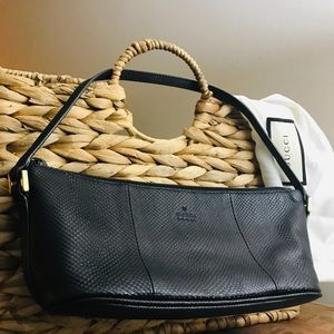 Gucci Karung Boat Pochette